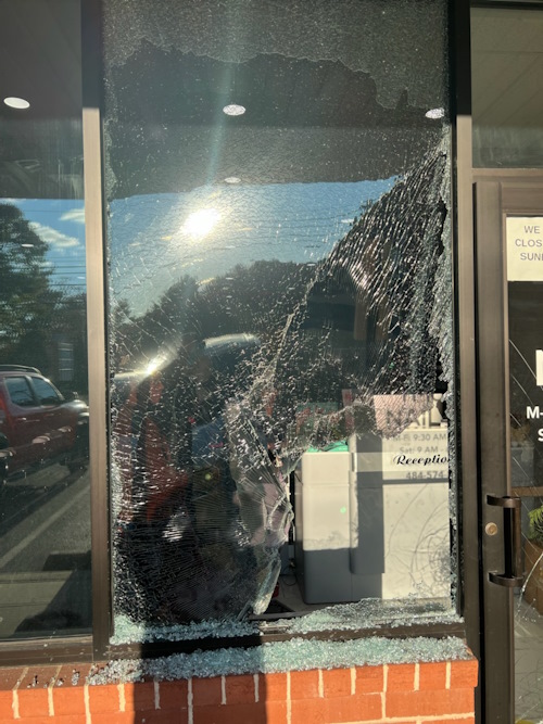 emergency glass repairs